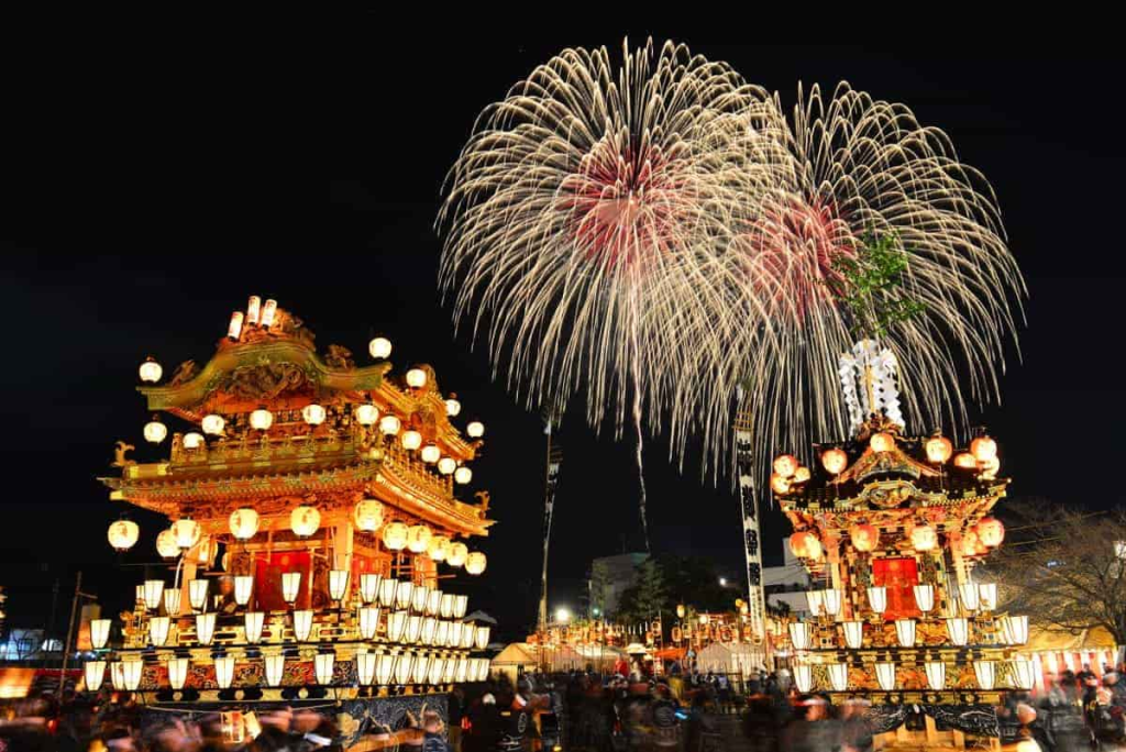 Festival matsuri japonés en verano