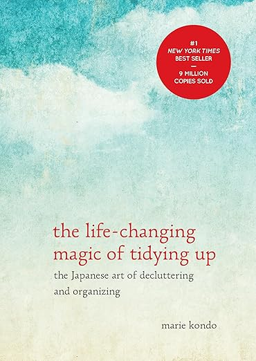 Book cover of The Magic of Tidying Up by Marie Kondo